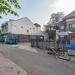RedDoorz Plus At Hotel Sofia Pangandaran
